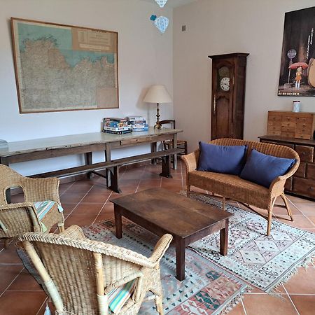 Vila Ker Madette Gouarec Exteriér fotografie